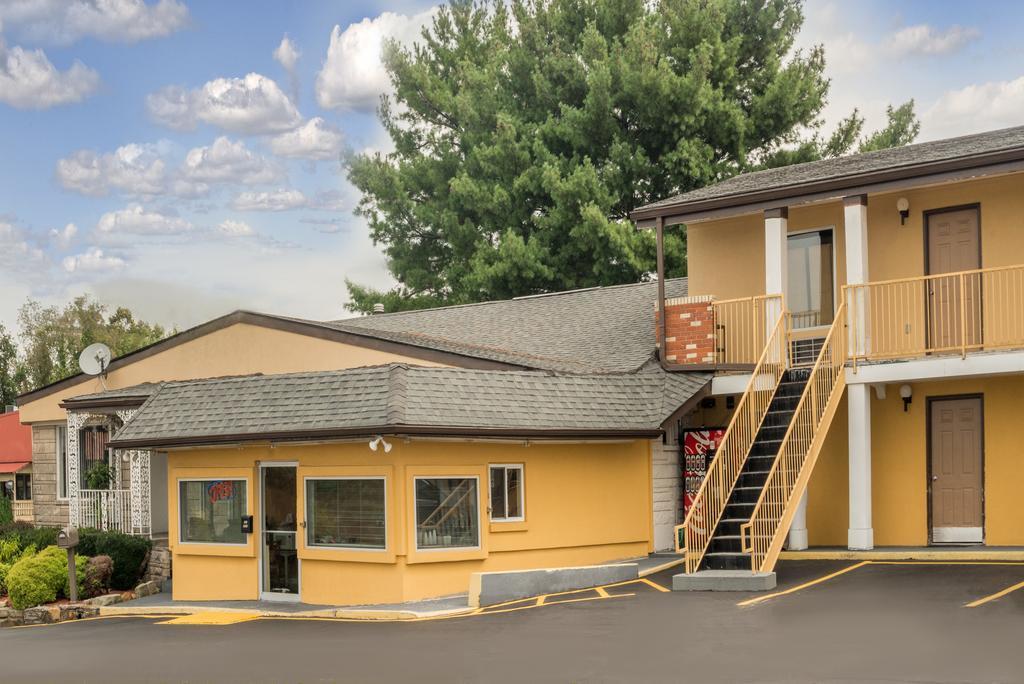 Knights Inn Berea Zewnętrze zdjęcie